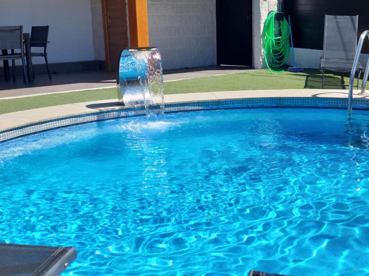 Casa Con Piscina Y Barbacoa Villa Freixido Esterno foto